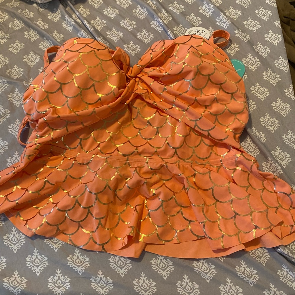 Torrid Bathing Suit Top size 1